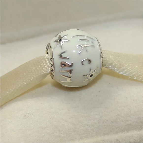 FIRM - Authentic Pandora Disney Olaf Charm - Picture 4 of 8